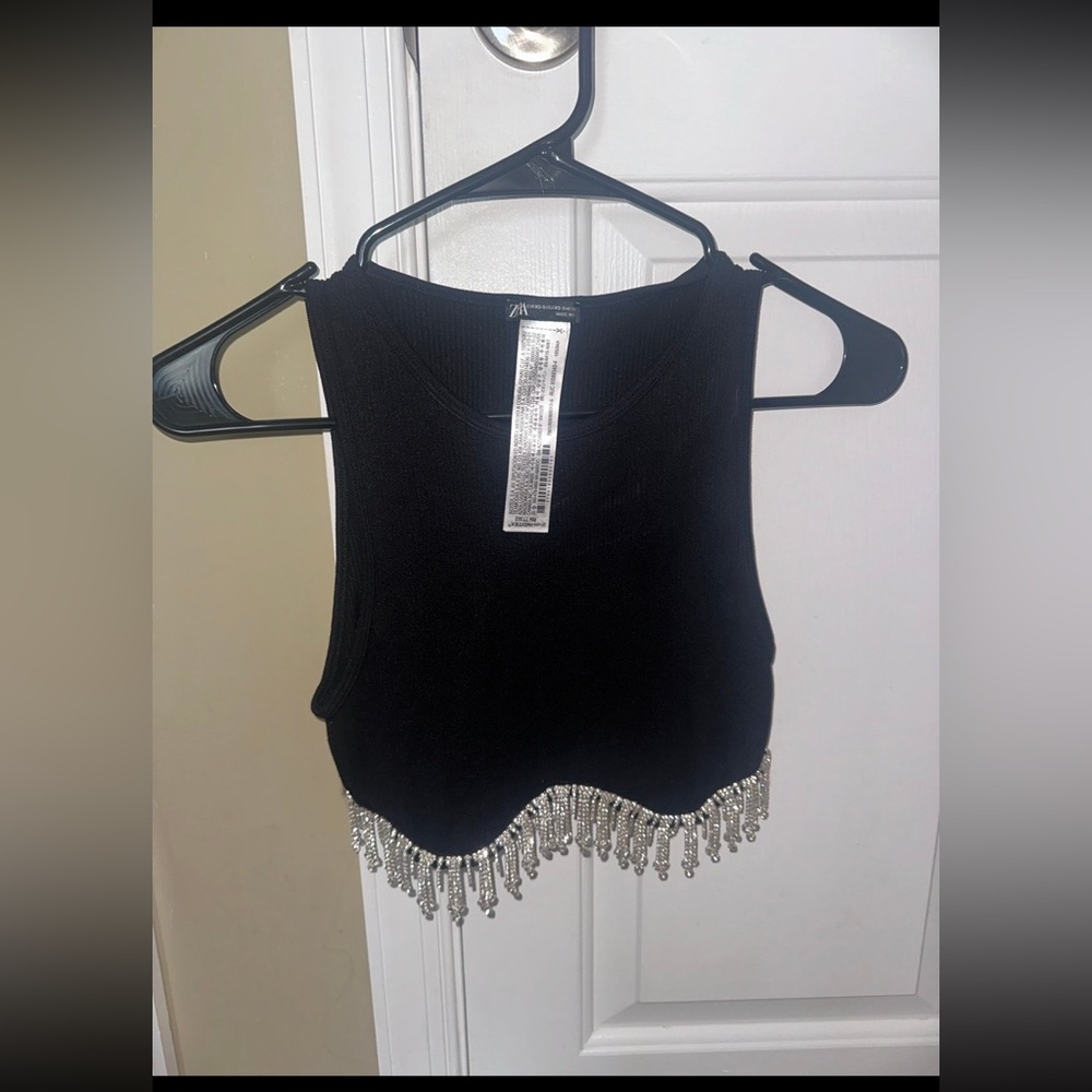 Zara sequin trim tank✨